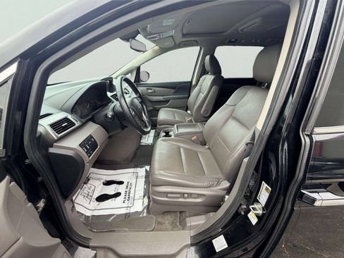 Used 2016 Honda Odyssey Touring image 16