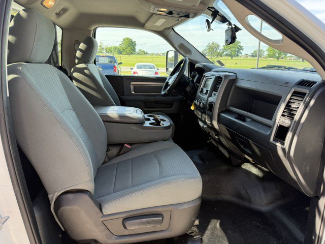 Used 2017 RAM 5500 Tradesman w/ Payload Upgrade Package AWD/4WD image 9