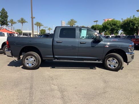 Used 2025 RAM 2500 Tradesman AWD/4WD image 4