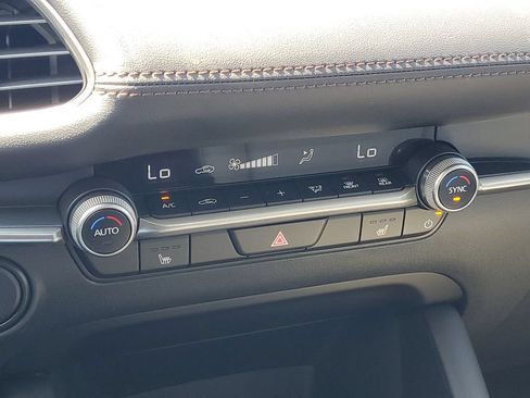 New 2026 MAZDA MAZDA3 2.5 S Sedan w/ Preferred Pkg FWD image 23