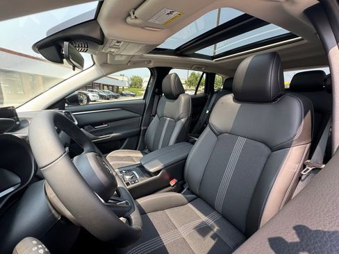 New 2025 MAZDA CX-50 AWD 2.5 S w/ Weather Package image 18