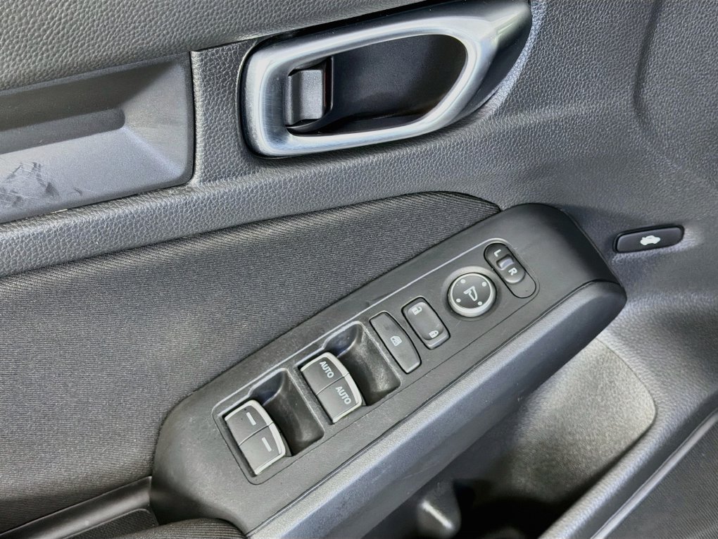 Used 2025 Honda Civic Sport image 23