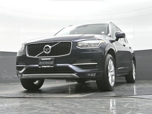 Used 2016 Volvo XC90 T6 Momentum w/ Vision Package image 27
