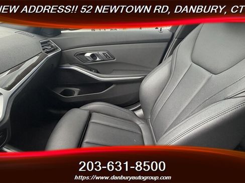 Used 2019 BMW 330i xDrive Sedan w/ Driving Assistance Package AWD/4WD image 15