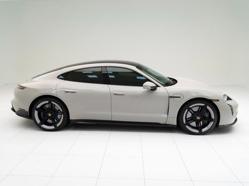 Certified 2022 Porsche Taycan Turbo S image 8