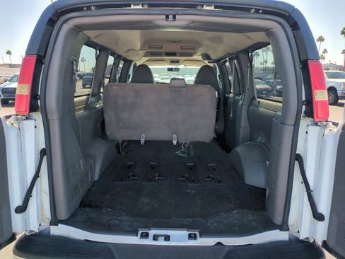 Used 2014 Chevrolet Express 3500 LT w/ LT Preferred Equipment Group RWD image 6