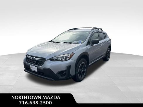 Used 2023 Subaru Crosstrek 2.0i image 1