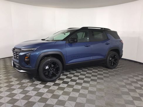 New 2026 Chevrolet Equinox LT w/ Midnight Edition image 3