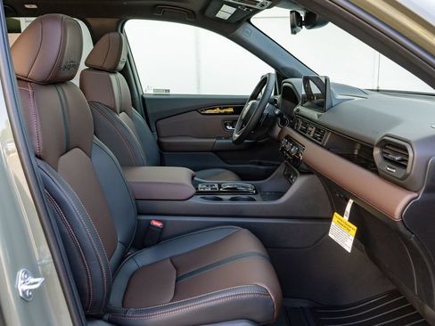 New 2026 Honda Pilot TrailSport image 18