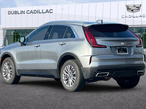 Used 2025 Cadillac XT4 Premium Luxury FWD image 6
