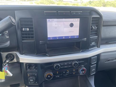 Used 2024 Ford F250 XLT w/ FX4 Off-Road Package AWD/4WD image 19