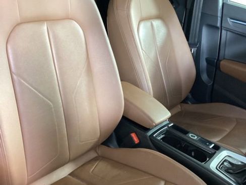 Certified 2022 Audi Q3 2.0T Premium Plus w/ Premium Plus Package image 19