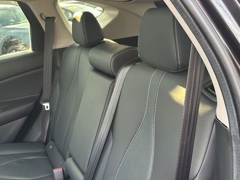 Used 2024 Acura RDX w/ Technology Package image 30