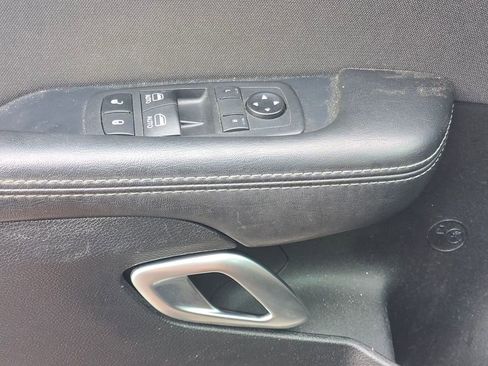 Used 2020 Dodge Challenger SXT w/ Driver Convenience Group RWD image 25