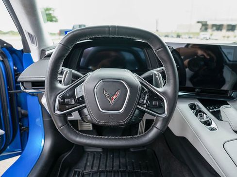 Used 2024 Chevrolet Corvette Stingray Premium Conv w/ Stealth Interior Trim Package RWD image 37