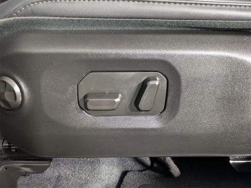 Certified 2024 Jeep Wrangler Unlimited Rubicon image 11