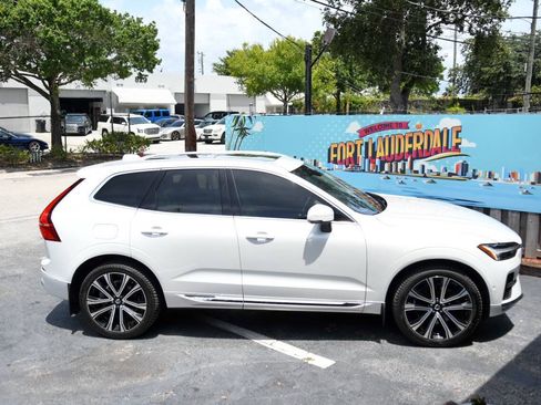Used 2023 Volvo XC60 B6 Ultimate w/ Protection Package Premier AWD/4WD image 28