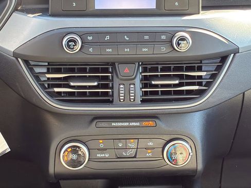Used 2020 Ford Escape S FWD image 21