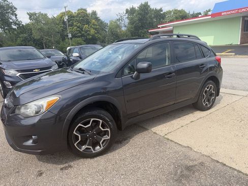 Used 2013 Subaru Crosstrek 2.0i Premium w/ Popular Pkg 2 AWD/4WD image 30