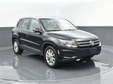 Used 2014 Volkswagen Tiguan SE image 3