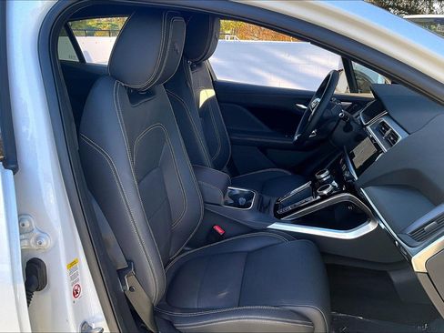 New 2024 Jaguar I-PACE R-Dynamic HSE image 6