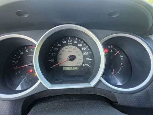 Used 2010 Toyota Tacoma 4x4 Double Cab image 15