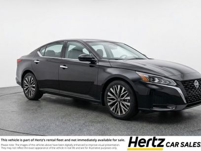 Used 2025 Nissan Altima 2.5 SV