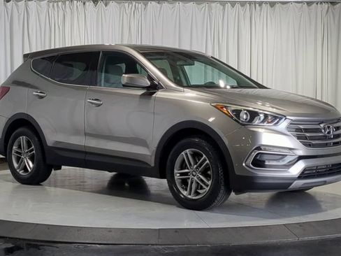 Used 2017 Hyundai Santa Fe Sport AWD/4WD image 3