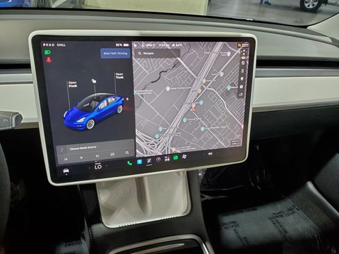 Used 2021 Tesla Model 3 Standard Range Plus RWD image 28