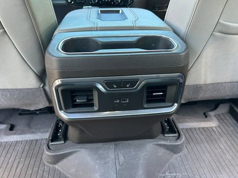 Used 2022 Chevrolet Silverado 1500 LTZ w/ LTZ Premium Package AWD/4WD image 51