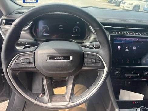 Used 2022 Jeep Grand Cherokee Limited RWD image 37