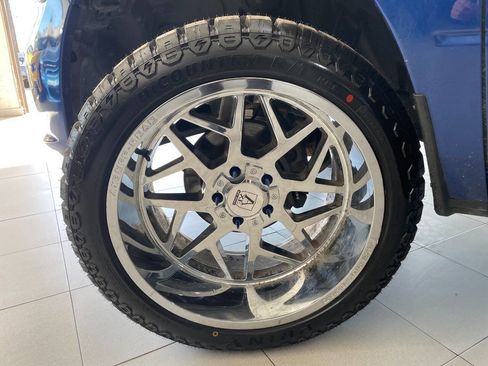 Used 2017 RAM 1500 Express w/ Express Value Package image 11