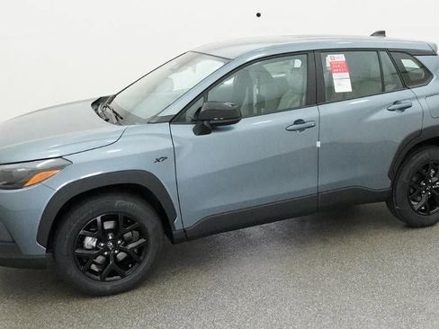 New 2026 Toyota Corolla Cross L image 2