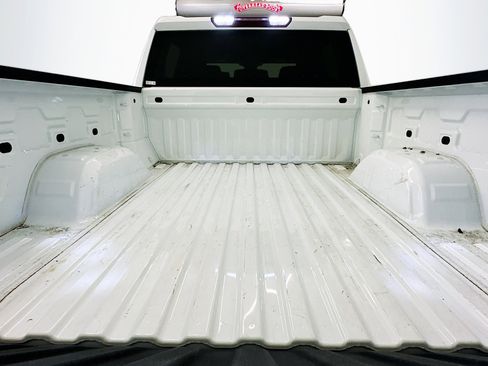 Used 2023 Chevrolet Silverado 1500 LT image 30