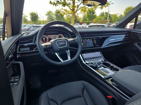 Used 2025 Audi Q7 3.0T Premium Plus w/ Premium Plus Package image 10