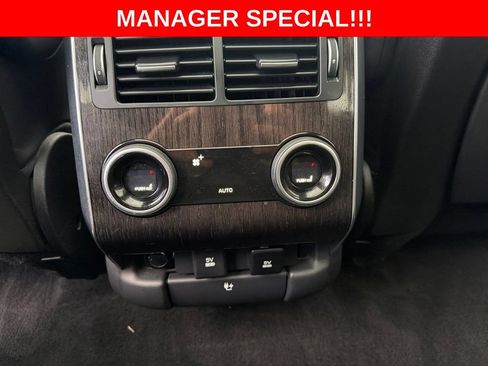 Used 2019 Land Rover Range Rover Sport Supercharged AWD/4WD image 16