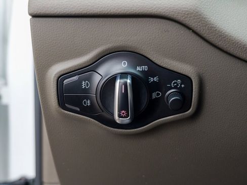 Used 2016 Audi Q5 2.0T Premium image 48