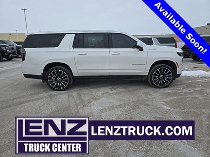Used 2025 Chevrolet Suburban High Country