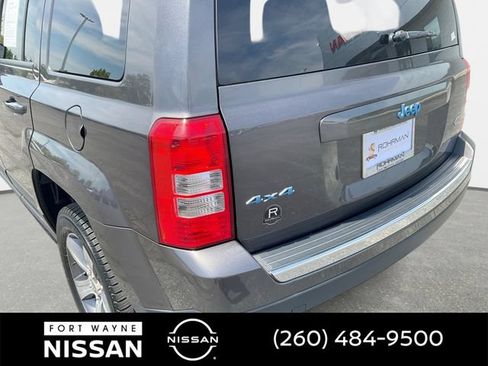 Used 2016 Jeep Patriot High Altitude AWD/4WD image 30