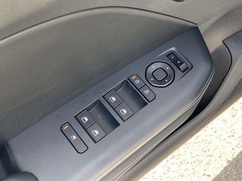 New 2026 Kia K4 LXS image 16