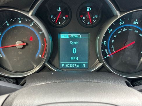 Used 2014 Chevrolet Cruze LT w/ Technology Package image 24