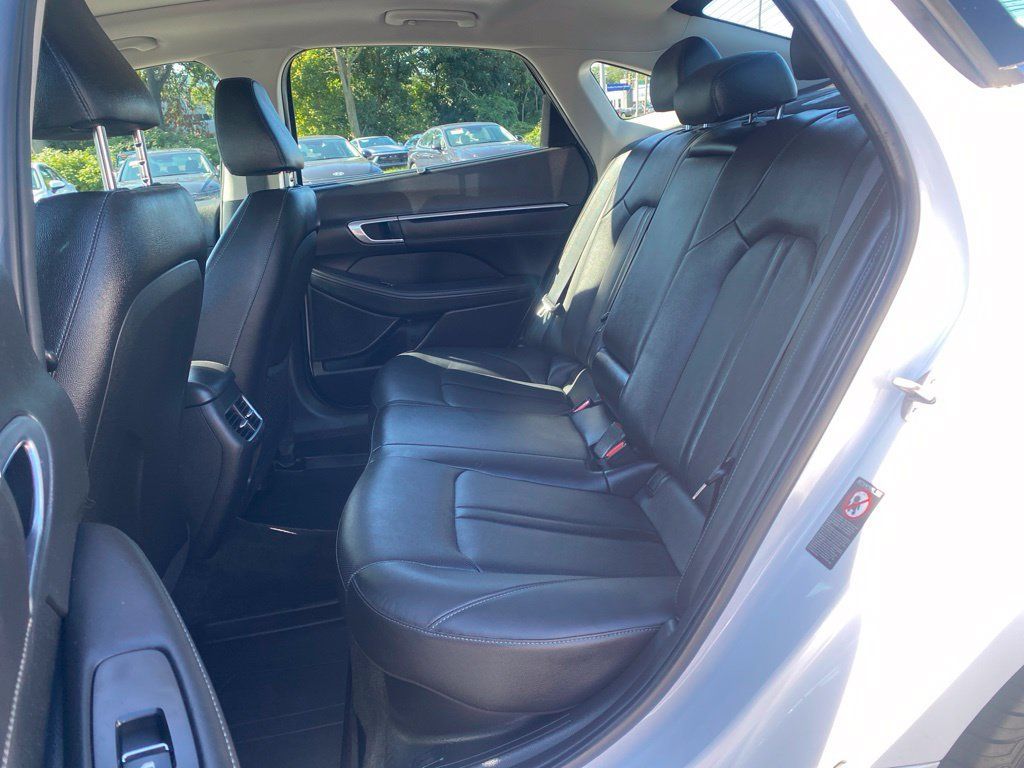 Certified 2023 Hyundai Sonata Limited FWD image 14