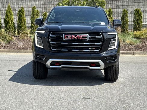 New 2026 GMC Yukon XL AT4 w/ AT4 Premium Plus Package AWD/4WD image 3