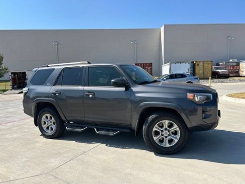 Used 2022 Toyota 4Runner SR5 RWD image 2