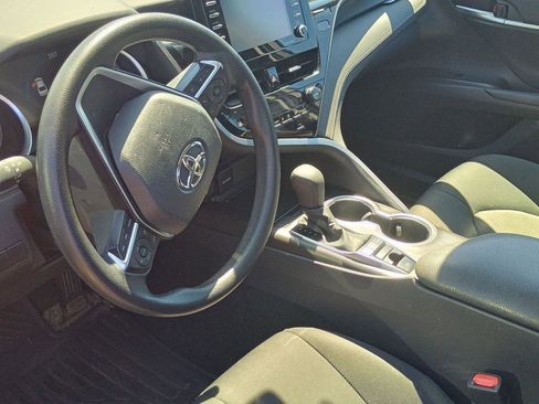 Used 2023 Toyota Camry LE AWD/4WD image 4