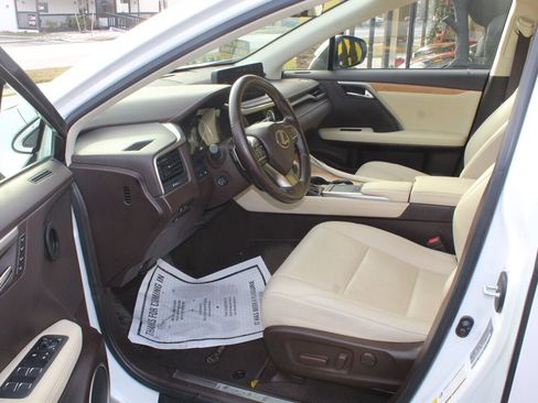 Used 2020 Lexus RX 350L Premium image 11
