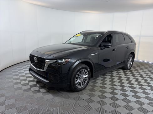 Used 2025 MAZDA CX-90 3.3 Turbo w/ Preferred Package AWD/4WD image 2