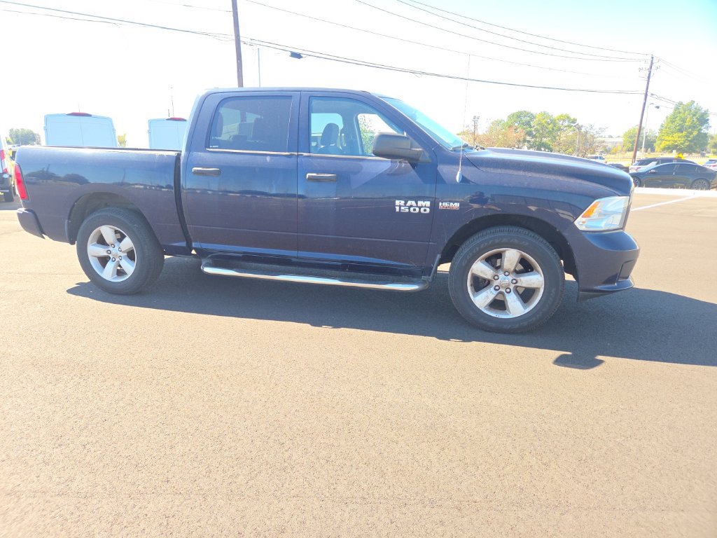 Used 2013 RAM 1500 Express RWD image 22