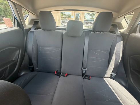 Used 2019 Ford Fiesta SE FWD image 11