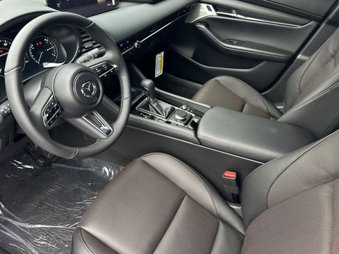 New 2026 MAZDA MAZDA3 Hatchback w/Premium Plus Pkg AWD/4WD image 10